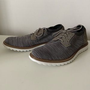 DOCKERS mens casual shoes!